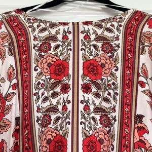 Beautiful floral cardigan wrap